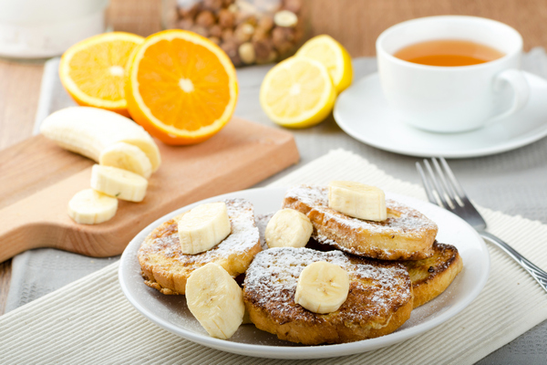 Осенний завтрак: Фруктово-ванильный чай и банановые оладьи