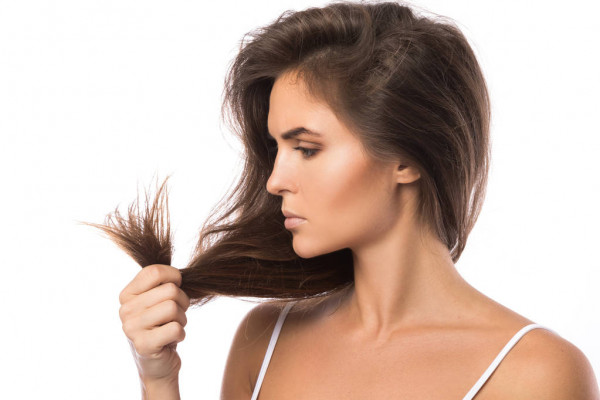 Как ухаживать за поврежденными кончиками волос