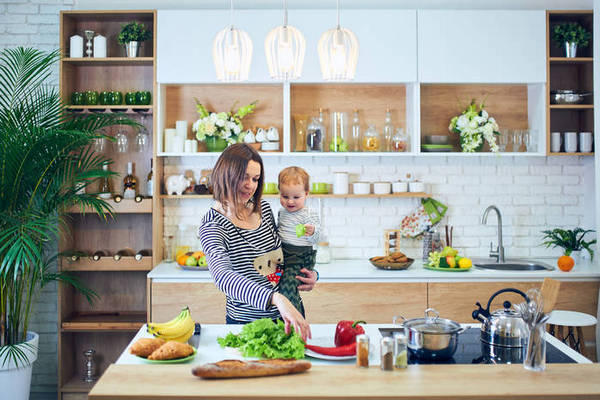 5 способов сделать кухню максимально безопасной для ребенка