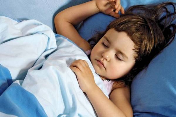 Ребенок говорит во сне: норма или патология?