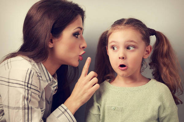 Как научить ребенка хранить секреты