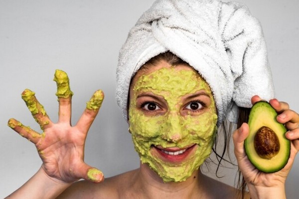 Как приготовить маску для лица из авокадо и оливкового масла