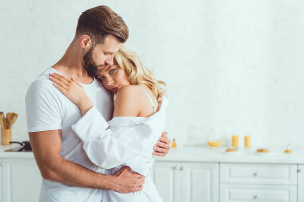 6 романтических вещей, которые стоит сделать после ceкcа с вашим партнером