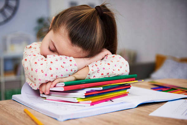 Польза дневного сна для школьников