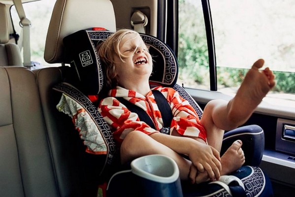 7 главных причин не оставлять ребенка в автомобиле одного