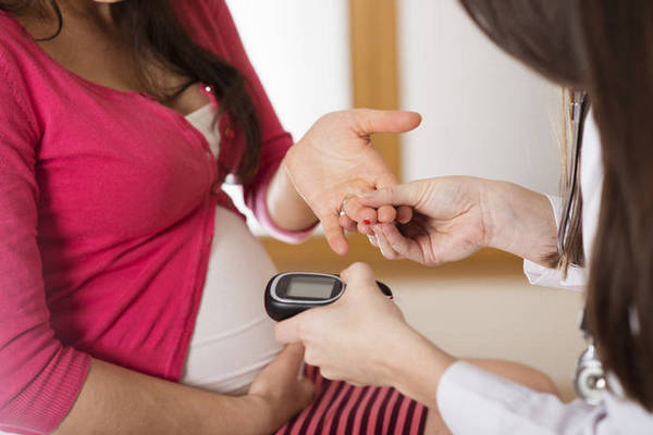 Повышенный сахар при беременности: что делать при гестационном диабете