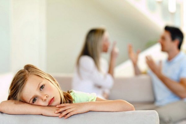 Как помочь ребенку преодолеть отрицательные эмоции