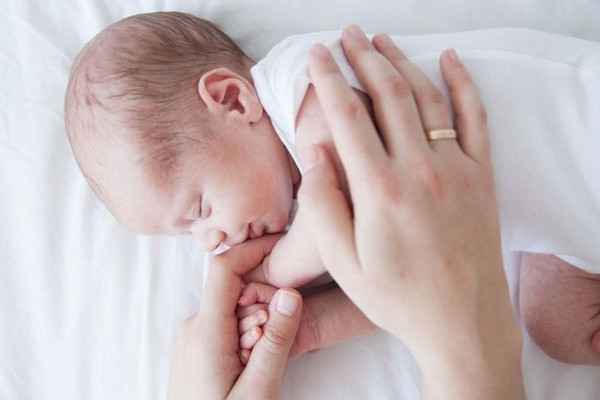 Как узнать в порядке ли нервная система у младенца?