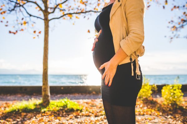 5 способов весело провести беременность осенью