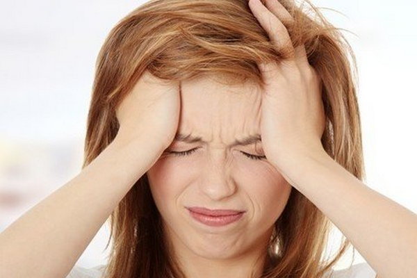 8 симптомов инсульта у женщин