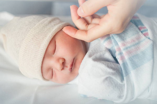 5 причин для паники мамы новорожденного: рекомендации неонатолога