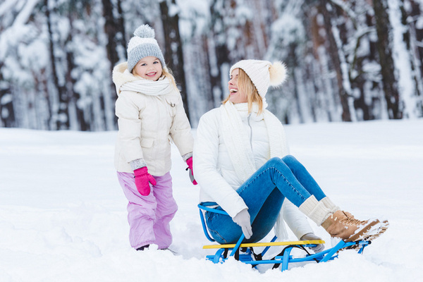 6 способов разнообразить зимние каникулы ребенка