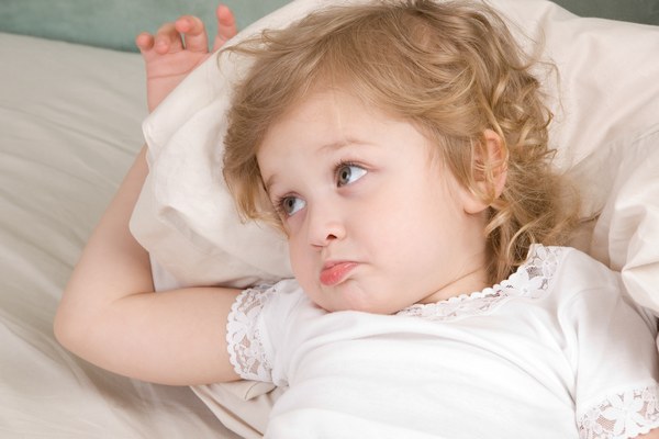 Когда ребенку можно не спать днем: признаки взросления