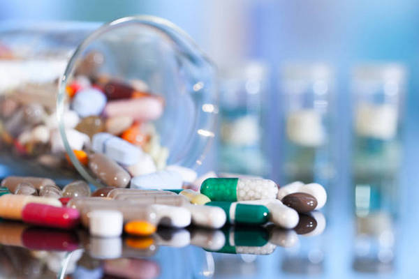 Лечение антибиотиками: врач назвала 3 самые частые ошибки их назначения
