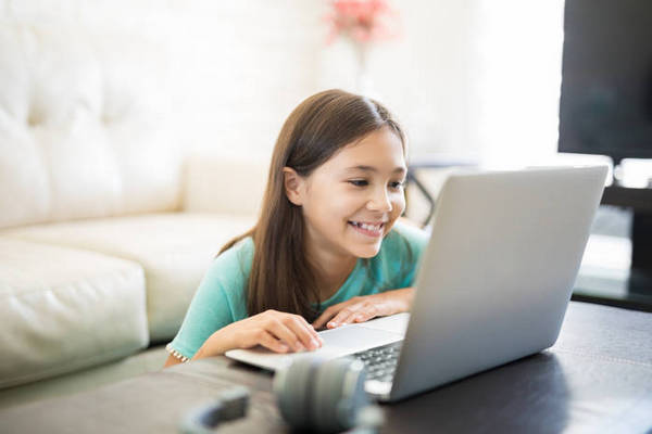 Безопасность детей в Интернете: правила, которые нужно знать родителям
