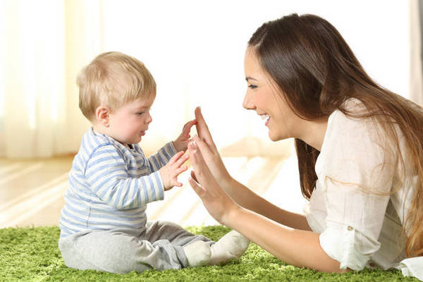 ТОП-11 советов, которые помогут ребенку быстрее заговорить