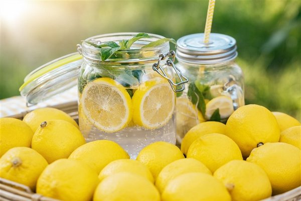 Как быстро похудеть с помощью лимона