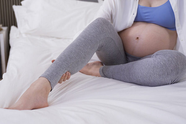 Отеки во время беременности: как отличить норму от патологии