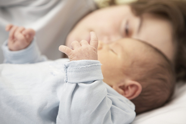 Как меняется младенец в первые сутки после родов