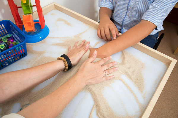 Что такое песочная терапия и нужна ли она вашему ребенку ‏