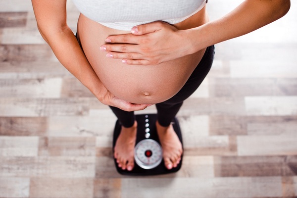 6 причин набора лишнего веса при беременности: как высчитать свою норму