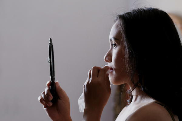9 признаков старения на лице, которые не получится скрыть с помощью макияжа