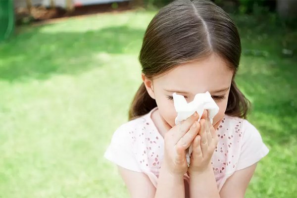 Если у ребенка не дышит нос: как правильно лечить заложенность в домашних условиях