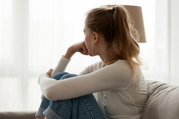 Как отличить депрессию от обычного подросткового поведения