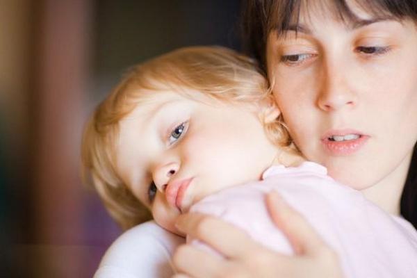 8 вещей, которые нельзя делать, если ваш ребенок ударился