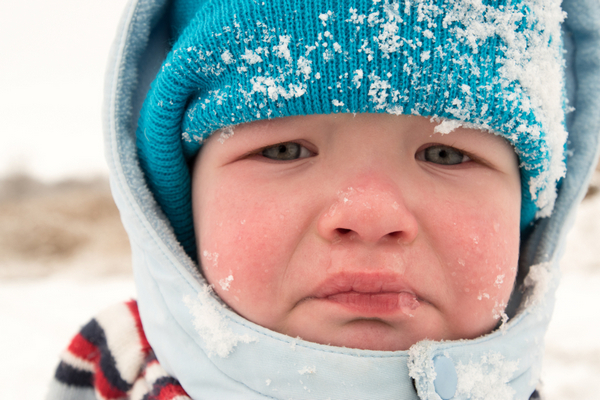 У ребенка аллергия на холод: что делать, как лечить