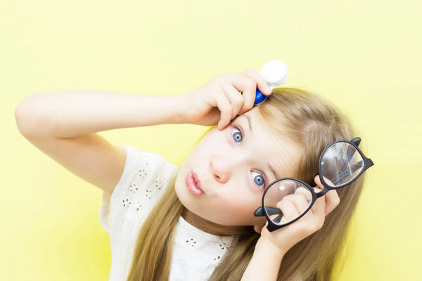 7 советов, чтобы сохранить зрение ребенка