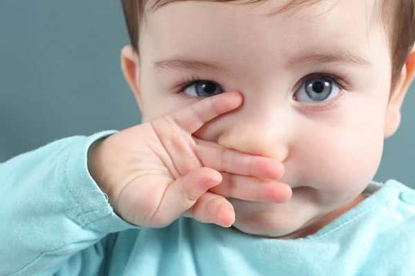 5 причин неприятного запаха изо рта у ребенка: будьте внимательны