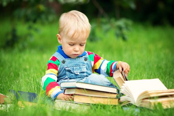 Важно ли обучать чтению в раннем возрасте?