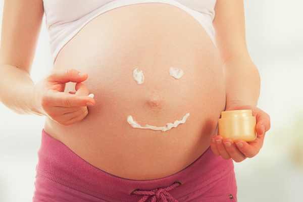 Популярные бьюти-процедуры, не рекомендуемые беременным