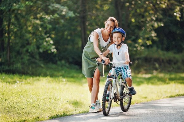 Безопасность ребенка при езде на велосипеде