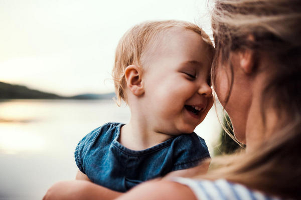 К чему снится младенец: к сюрпризу, счастью или измене?